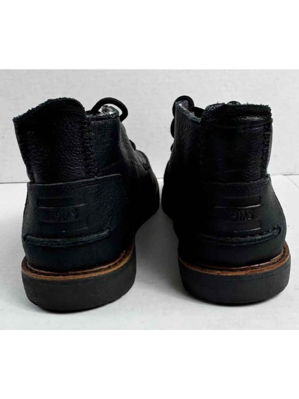 Toms Mens Plaid Lined Embossed Leather Chukka Lace Up Ankle Boots Black Sz 9 EUC